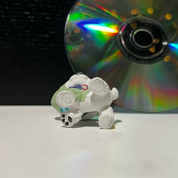 LPS Husky Custom With Necklace🌿 - Picture 3 of 6